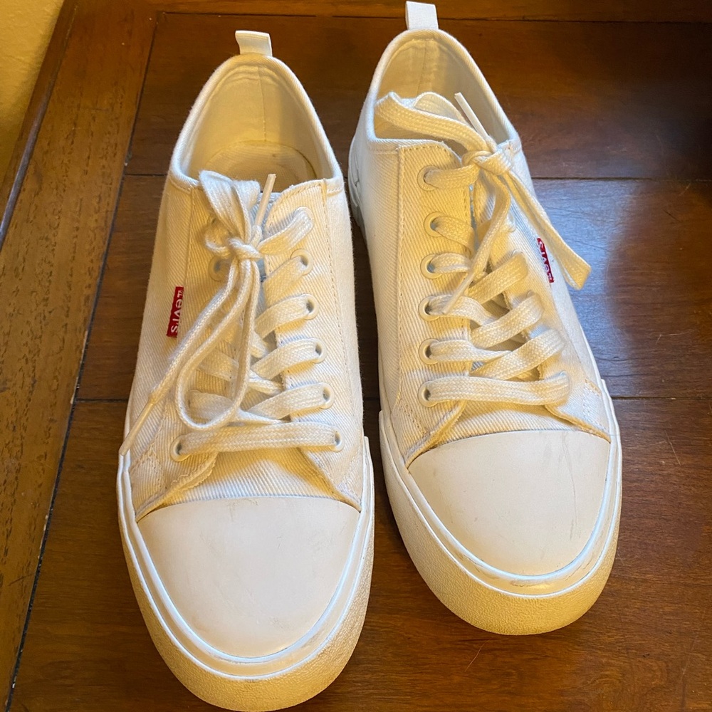 Levi's White Sneakers